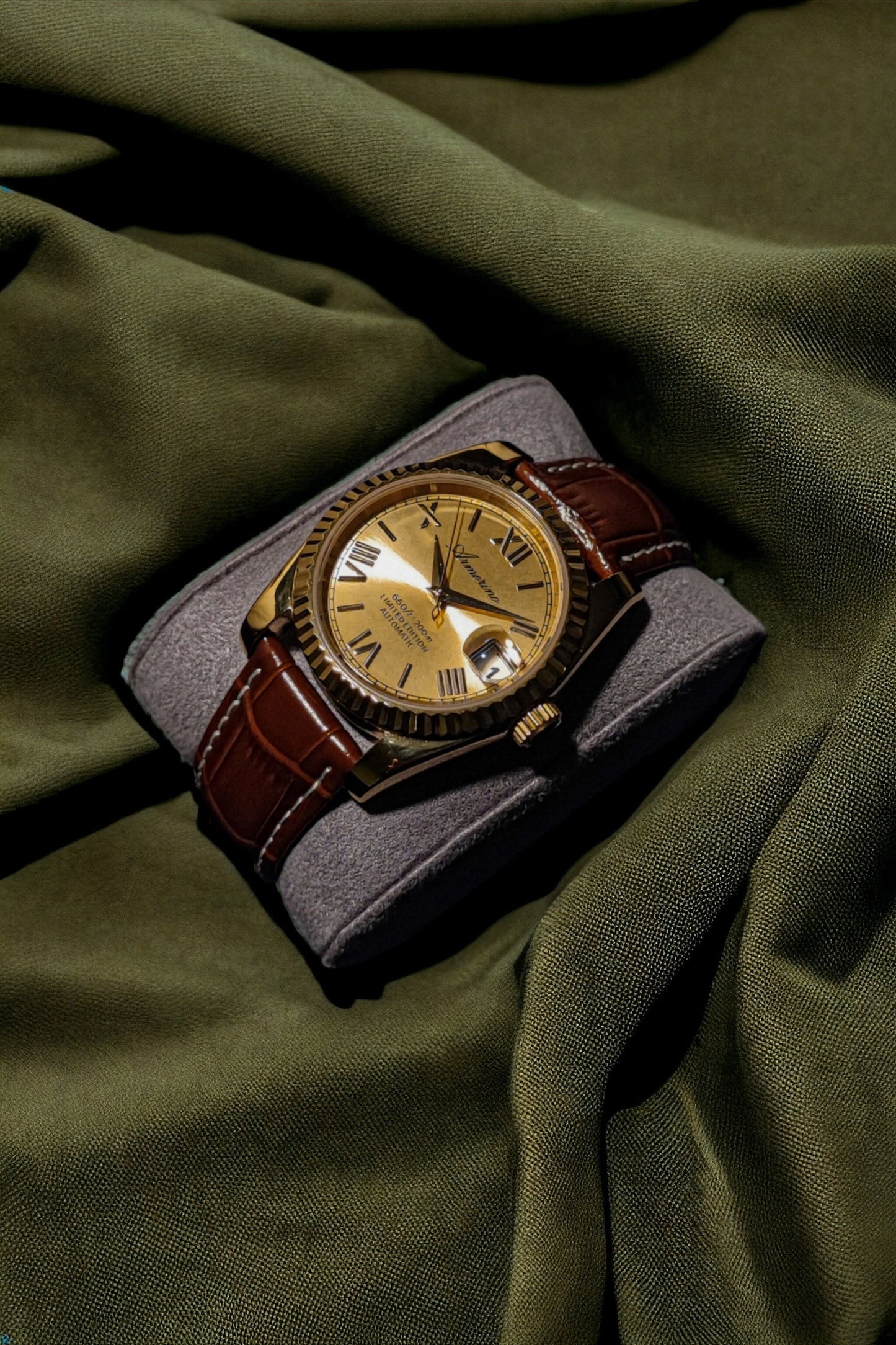 Armorino New Era – Gold Edition Reloj Automático Dorado con Correa de Acero y Cuero