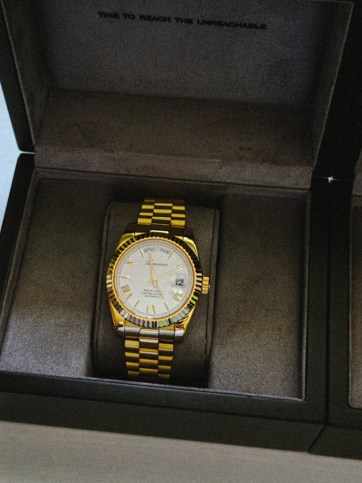 Si ha llegado hasta aquí, significa que está a punto de adquirir un reloj personalizado, una pieza limitada 1/1.